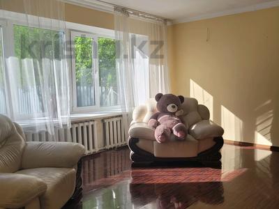 4-бөлмелі пәтер · 160 м² · 1/9 қабат, мкр Юго-Восток, бағасы: 43 млн ₸ в Караганде, Казыбек би р-н