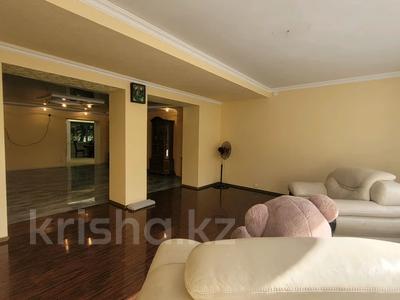 4-бөлмелі пәтер · 160 м² · 1/9 қабат, 29-шағынаудан, Мкр Юго-Восток, бағасы: 40 млн ₸ в Караганде, Казыбек би р-н