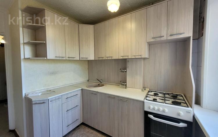 2-комнатная квартира · 45 м² · 3/5 этаж, мкр Новый Город за 16 млн ₸ в Караганде, Казыбек би р-н — фото 2
