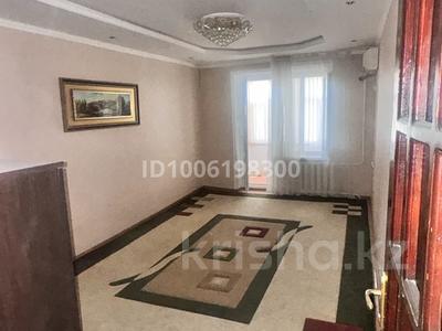 3-бөлмелі пәтер · 82 м² · 2/5 қабат, Аль-Фараби 102 — Напротив Асыл бар, бағасы: 18 млн ₸ в Кентау