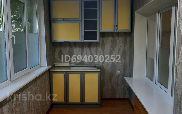 3-комнатная квартира, 85 м², 3/5 этаж, Гани Иляева 111 — Акпан батыра.