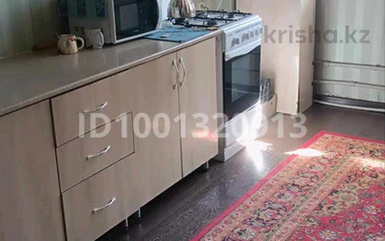 1-бөлмелі пәтер · 37 м² · 4/5 қабат, Жангелдин 13 — Үй жақсы жерде орналасқан мектеп , бала - бақша қасында 2 минуттық жер, бағасы: 11 млн ₸ в Шымкенте, Туран р-н — фото 2