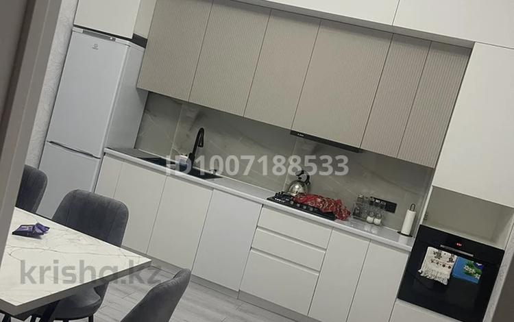 Отдельный дом · 6 комнат · 130 м² · 5.5 сот., мкр Жулдыз 59 за 45 млн 〒 в Уральске — фото 2