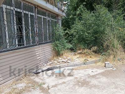 Свободное назначение, офисы, магазины и бутики, салоны красоты, медцентры и аптеки, образование · 80 м² за 23 млн 〒 в Таразе, мкр Акбулым