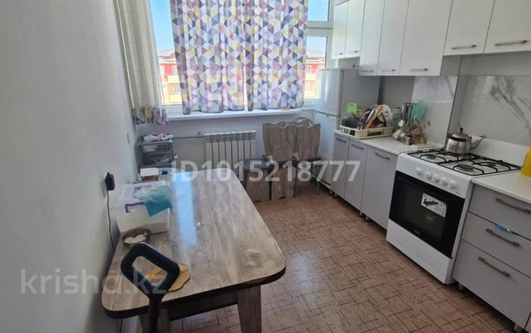 2-бөлмелі пәтер · 60 м² · 5/5 қабат, Улы Дала ш/а. 1020, бағасы: 130 000 ₸ в Таразе, мкр Улы Дала — фото 2