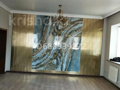 Отдельный дом · 6 комнат · 300 м² · 20 сот., Тауелсидик 2 286 за 1 млн 〒 в Абае