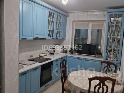 3-бөлмелі пәтер, 80 м², 5/10 қабат, М.Горького 41, бағасы: 42 млн 〒 в Павлодаре