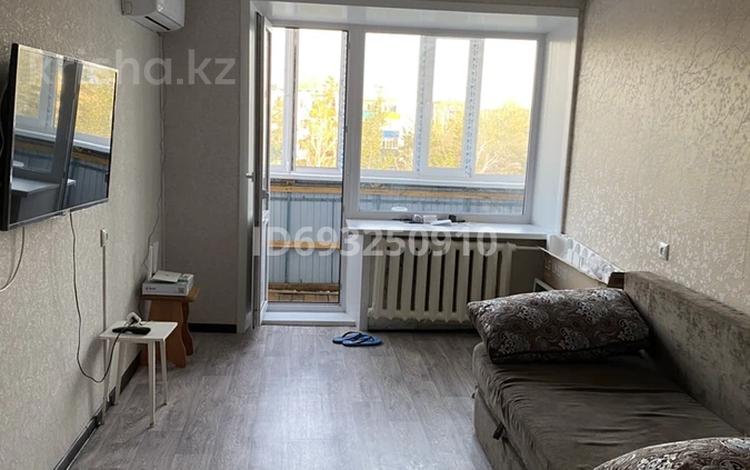 1-комнатная квартира, 30 м², 3 микрорайон 16 за 5.8 млн 〒 в Лисаковске — фото 2