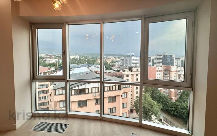 2-комнатная квартира, 90.2 м², 13/15 этаж, Достык 97