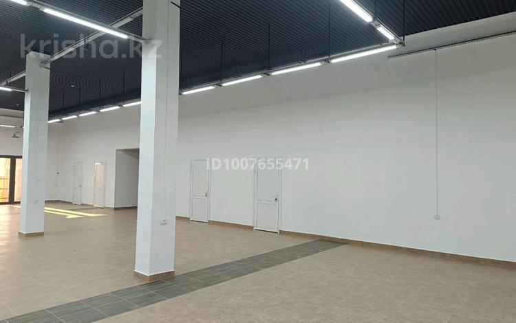 Дүкендер мен бутиктер · 580 м², бағасы: 490 млн ₸ в Таразе — фото 2