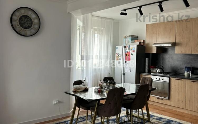 2-бөлмелі пәтер · 90 м² · 5/5 қабат, Думан-2 ш/а., бағасы: 48.8 млн ₸ в Алматы, Медеуский р-н — фото 2