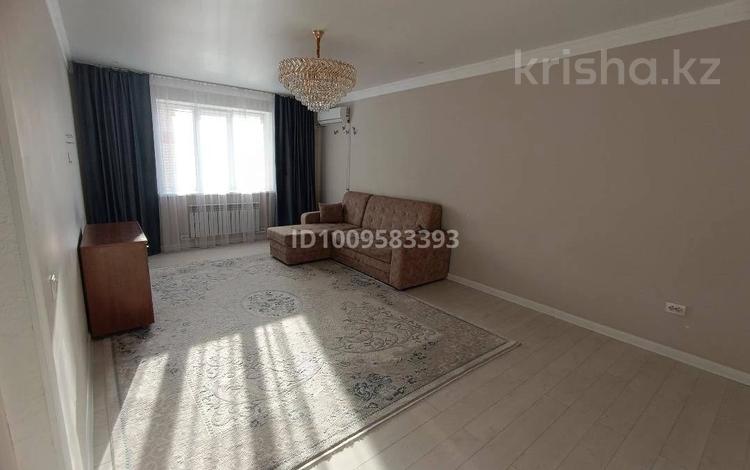2-бөлмелі пәтер · 75 м² · 3/9 қабат, мкр Нурсая, Таумуш Жумагалиев 15, бағасы: 230 000 ₸ в Атырау — фото 2