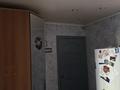 3-бөлмелі пәтер · 63 м² · 4/5 қабат, Абая 37 — Обувной магазин, бағасы: 18 млн ₸ в Уральске, мкр Школьник — фото 5