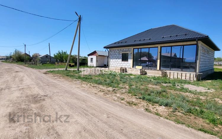 Отдельный дом · 5 комнат · 165.5 м² · 21.79 сот., Микрорайон.Кйнар 15 за 29 млн ₸ в Шенгельды — фото 2