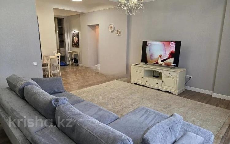 2-комнатная квартира · 80 м² · 6/13 этаж, микрорайон Керемет за 77 млн ₸ в Алматы, Бостандыкский р-н — фото 4