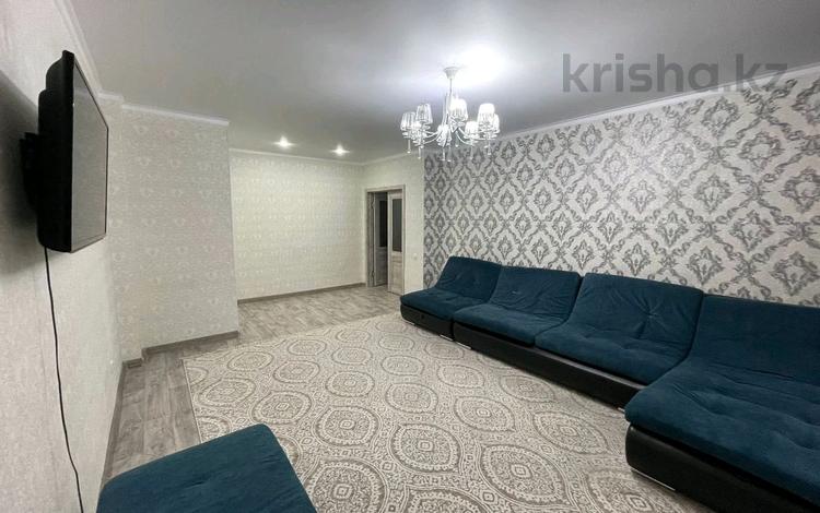 2-бөлмелі пәтер · 71 м² · 15/16 қабат, Юго-Восток ш/а., Бауыржана Момышулы 24, 26/2, 26/3, 28, бағасы: 26 млн ₸ в Караганде, Казыбек би р-н — фото 2