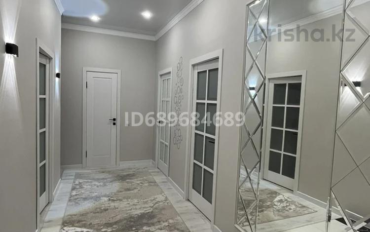 3-комнатная квартира · 99 м² · 6/7 этаж, 31А мкр 7 за 34 млн ₸ в Актау — фото 2