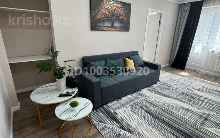 2-бөлмелі пәтер · 45 м² · 3/4 қабат, Абая 44 — Универсам ,гамбургер, бағасы: 12.6 млн ₸ в  — фото 2