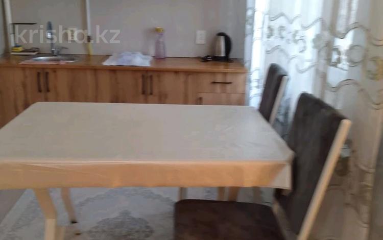 1-бөлмелі пәтер · 38 м² · 4/9 қабат, Нұрсәт ш/а 44, бағасы: 130 000 ₸ в Шымкенте, Каратауский р-н — фото 2