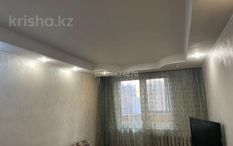 2-комнатная квартира, 70 м², 4/16 этаж помесячно, Абая 8 — Университет Астана за 200 000 〒 — фото 2
