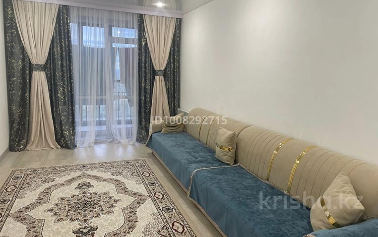 3-комнатная квартира · 86 м² · 5/5 этаж, Майкудук, Голубые пруды 9/3 за 35 млн ₸ в Караганде, Алихана Бокейханова р-н — фото 2