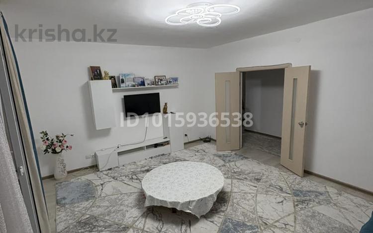 3-комнатная квартира · 86 м² · 3/5 этаж, Бокейхана 21/4 за 42.5 млн ₸ в Астане, Есильский р-н — фото 2