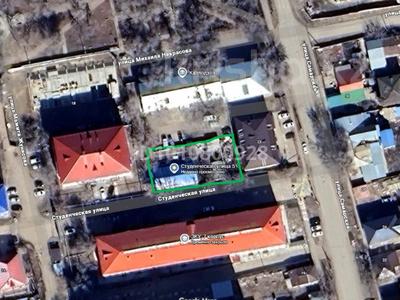 Жер телімі · 6 сотық, Студенческая 5, бағасы: 45 млн ₸ в Уральске