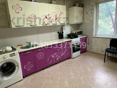 4-комнатная квартира · 80 м² · 2/5 этаж, мкр Шанхай, Металлург 5б — Металлург 5б за 16.8 млн ₸ в Актобе