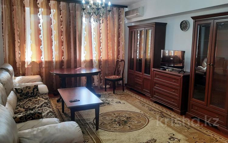 4-комнатная квартира · 100 м² · 3/8 этаж, Достык 112 за 450 000 ₸ в Алматы, Медеуский р-н — фото 2