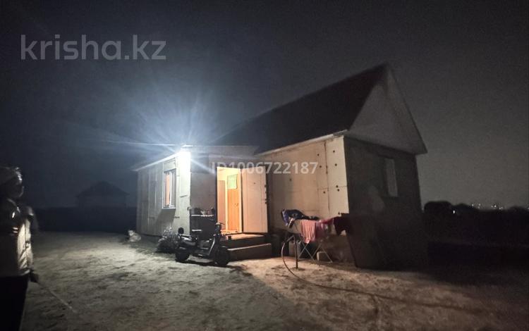 Отдельный дом · 3 комнаты · 33 м² · 6.6 сот., Кемертоган21 21 — Кемертоган 21квартал за 12 млн 〒 — фото 2