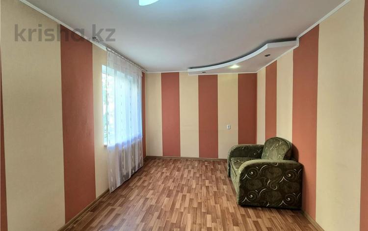 1-комнатная квартира · 32 м² · 2/5 этаж, пр. Республики за 6.5 млн ₸ в Темиртау — фото 2