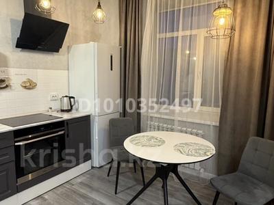 1-комнатная квартира · 37 м² · 4/9 этаж, Университетская 19/2 — КАРГУ, ресторанный комплекс Эмпайер за 15 000 ₸ в Караганде, Казыбек би р-н
