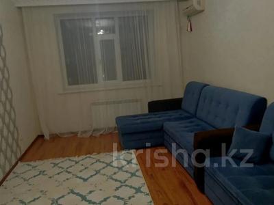 2-комнатная квартира, 68 м², 2/5 этаж, тынышбаева 55 за 18.5 млн 〒 в Актобе