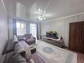 3-комнатная квартира · 56 м² · 2/2 этаж, Ауэзова 77 за 180 000 ₸ в Семее