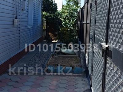 Отдельный дом · 4 комнаты · 85 м² · 7.5 сот., мкр Айгерим-1, Еркиндик 29 за 52 млн ₸ в Алматы, Алатауский р-н