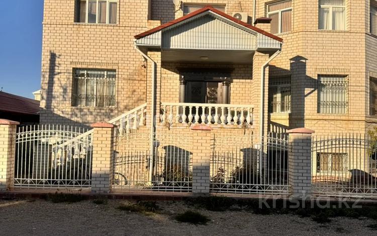Отдельный дом · 10 комнат · 555 м² · 11 сот., мкр "Шыгыс 3" 44 за 1.8 млн ₸ в Актау, мкр "Шыгыс 3" — фото 2