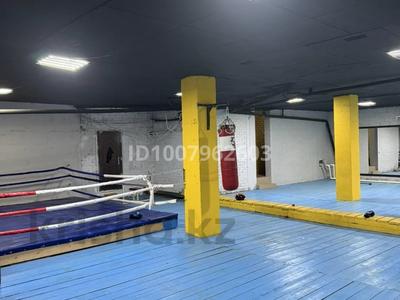 Готовый бизнес под ключ: детская спортшкола с потенциалом роста · 300 м² за 20.5 млн 〒 в Актобе, мкр. Курмыш