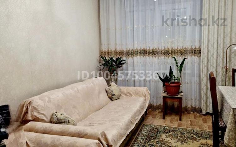 3-комнатная квартира · 58 м² · 1/4 этаж, мкр №6 за 40 млн ₸ в Алматы, Ауэзовский р-н — фото 2