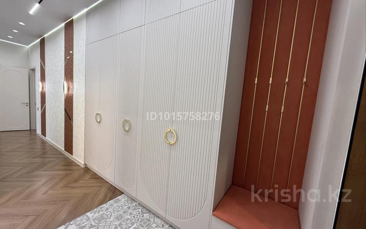 4-бөлмелі пәтер · 110 м² · 12/14 қабат, Шамши Калдаяков 16, бағасы: 130 млн ₸ в Астане, Сарайшык р-н — фото 2