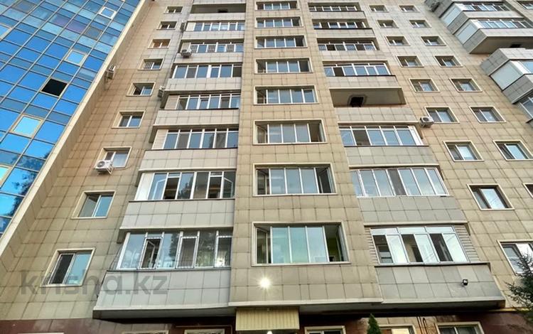 1-комнатная квартира, 42 м², 1/10 этаж, мкр Мамыр-3 — Жандосова Яссауи за 25.5 млн 〒 в Алматы, Ауэзовский р-н — фото 30