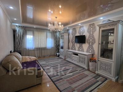 3-комнатная квартира, 82 м², 1/12 этаж, Каратал за 30 млн 〒 в Талдыкоргане, Каратал