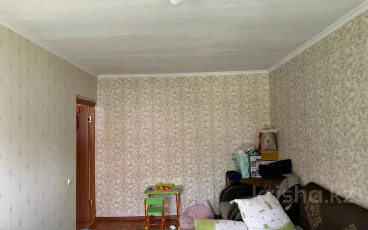 1-комнатная квартира, 30 м², 1/4 этаж, мкр №6 за 21.5 млн 〒 в Алматы, Ауэзовский р-н — фото 2