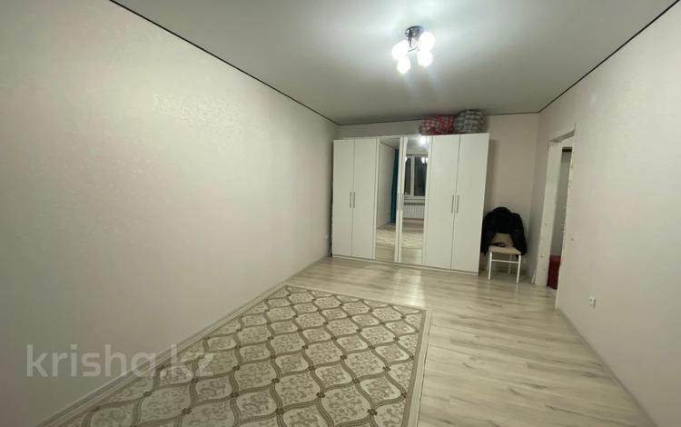 1-бөлмелі пәтер · 39.2 м², мкр. Алтын орда, бағасы: 14.7 млн ₸ в Актобе — фото 2