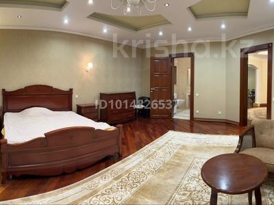 3-комнатная квартира · 160 м² · 6/13 этаж, Достык 13 за 500 000 ₸ в Астане, Есильский р-н