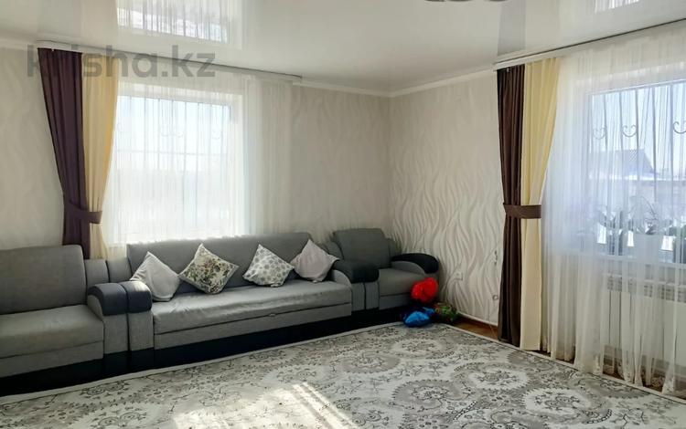 Жеке үй · 4 бөлме · 166.5 м² · 5.4 жүзд., Озёрная, бағасы: 43 млн ₸ в Костанайской обл. — фото 8
