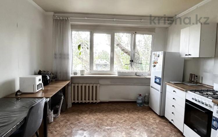 1-комнатная квартира · 43.2 м² · 5/5 этаж, мкр Коктем-1, Пчеловодная 19 за 39 млн ₸ в Алматы, Бостандыкский р-н — фото 2