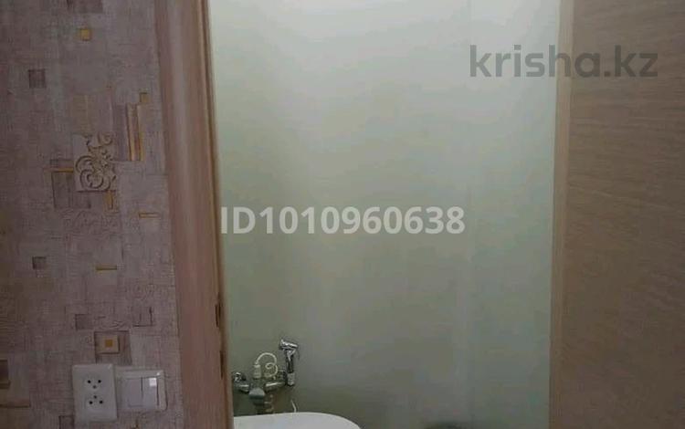 3-бөлмелі пәтер · 62 м² · 1/3 қабат, 18-я подстанция 3 — По Знаменской трассе, бағасы: 18 млн ₸ в Семее — фото 2