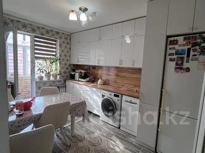 3-комнатная квартира · 84 м² · 3/5 этаж, мкр Туран , мкр Туран 1 359/5 за 28 млн 〒 в Шымкенте, Каратауский р-н