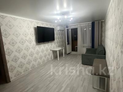 2-бөлмелі пәтер · 46 м² · 4/4 қабат · ай сайын, 2 микрорайон 20, бағасы: 100 000 〒 в Талдыкоргане