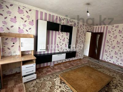 2-бөлмелі пәтер · 45 м² · 2/5 қабат, 11-й микрорайон, 11-й микрорайон 198 — Алатау, бағасы: 100 000 〒 в Шымкенте, Енбекшинский р-н
